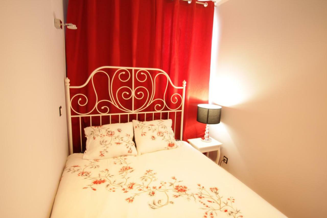 Fantastyczny Apartament Krolewska Warschau Buitenkant foto