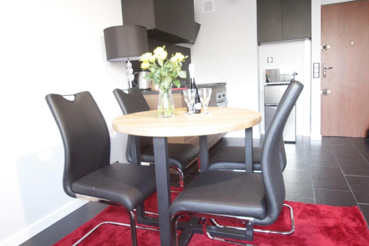 Fantastyczny Apartament Krolewska Warschau Buitenkant foto