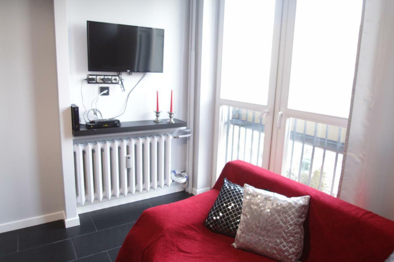 Fantastyczny Apartament Krolewska Warschau Buitenkant foto